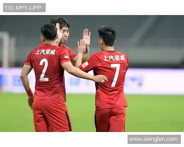 上海排球队以75分领跑冠军赛积分榜展现强劲实力 上海排球队以75分领跑冠军赛积分榜展现强劲实力