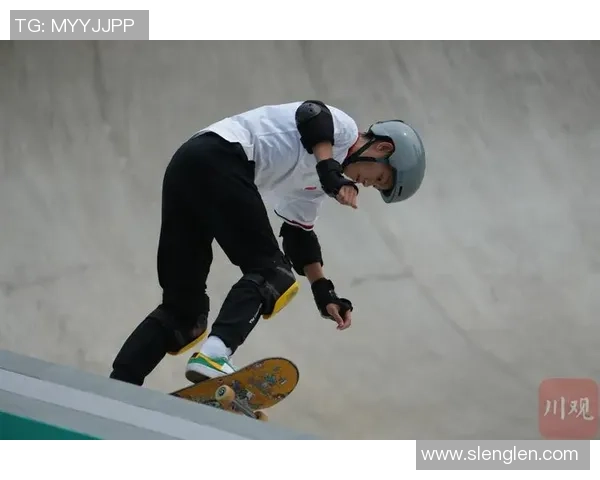 杭州攀岩队在滑板精英赛中的速度表现分析与点评