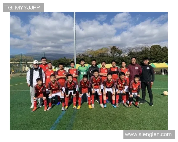 足球乡村的梦想与奋斗：小镇少年如何追逐绿茵场上的辉煌